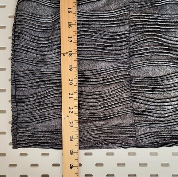 HAILEY LOGAN Strapless Mini Dress Corset Black Textured Metallic Striped‎ Lined - Picture 15 of 15